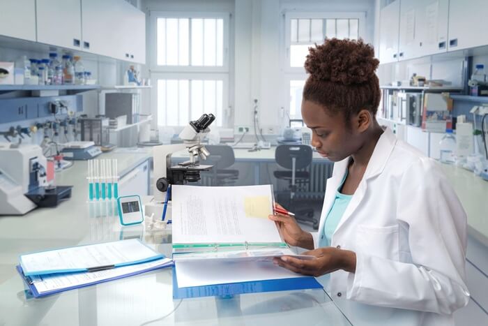 Study Medicine in the USA with Scholarship